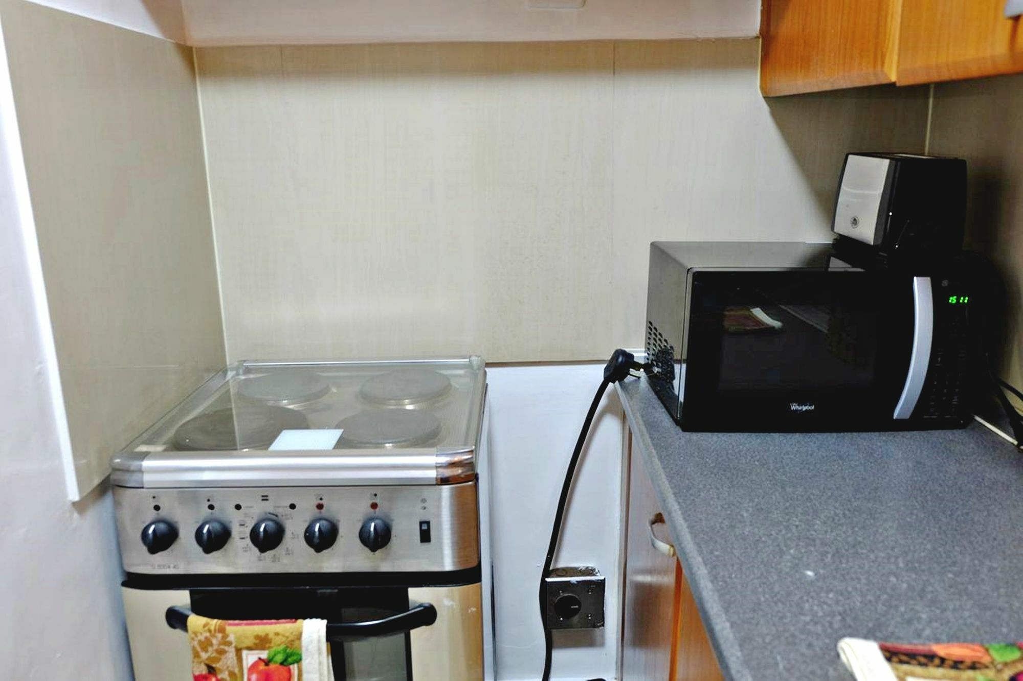 Bellagio Towers By Stays Ph Makati City Exterior photo